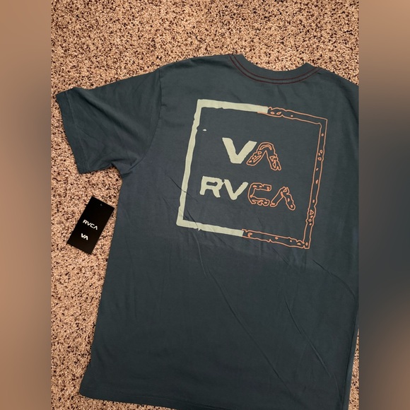 RVCA Boys Shirt NWT - Picture 4 of 4